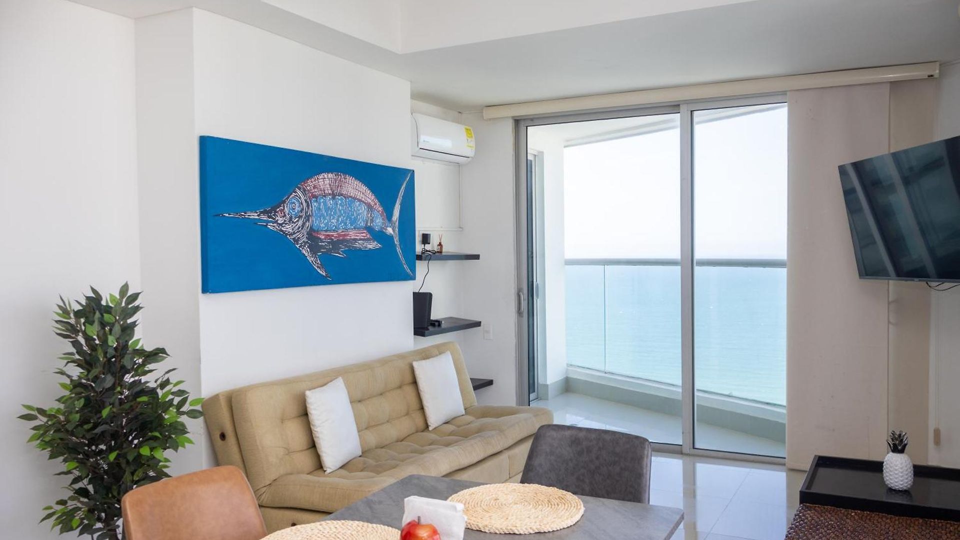 Frente Al Mar Con Vista única En Apartamento