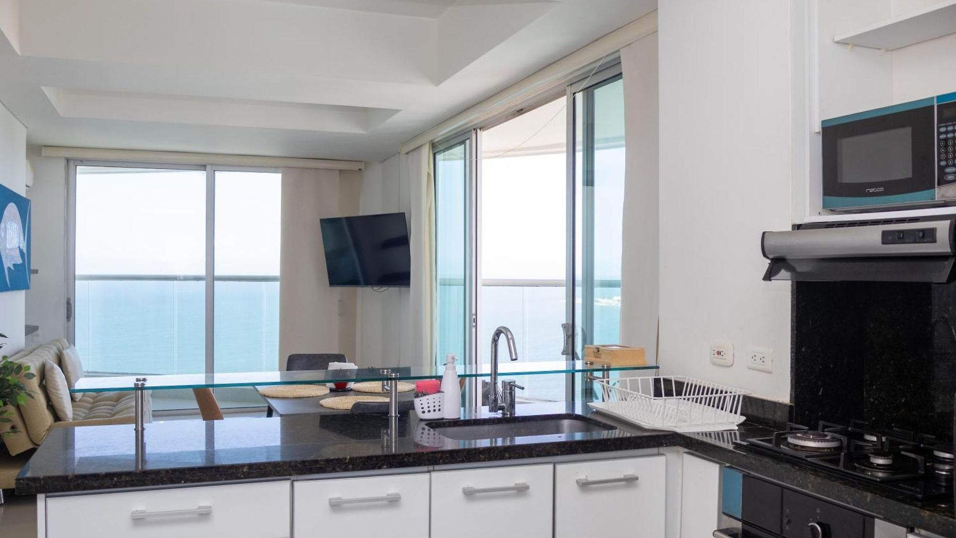 Frente Al Mar Con Vista única En Apartamento Cartagena