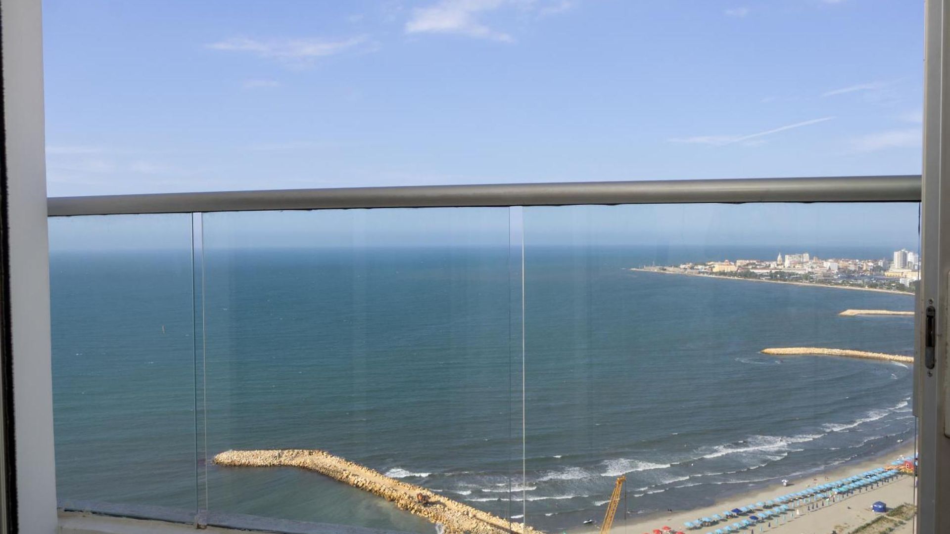 Apartamento Frente Al Mar Con Vista única En