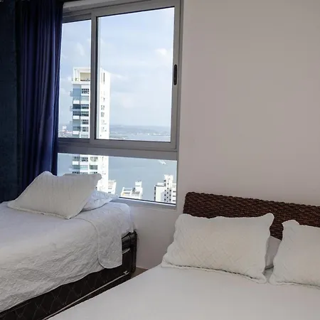 Apartamento Frente Al Mar Con Vista única En