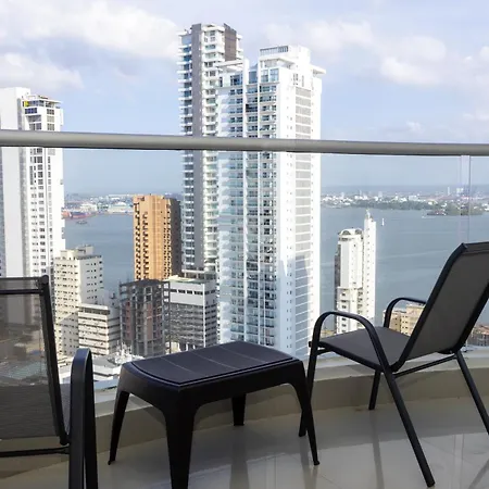 Frente Al Mar Con Vista única En * Cartagena