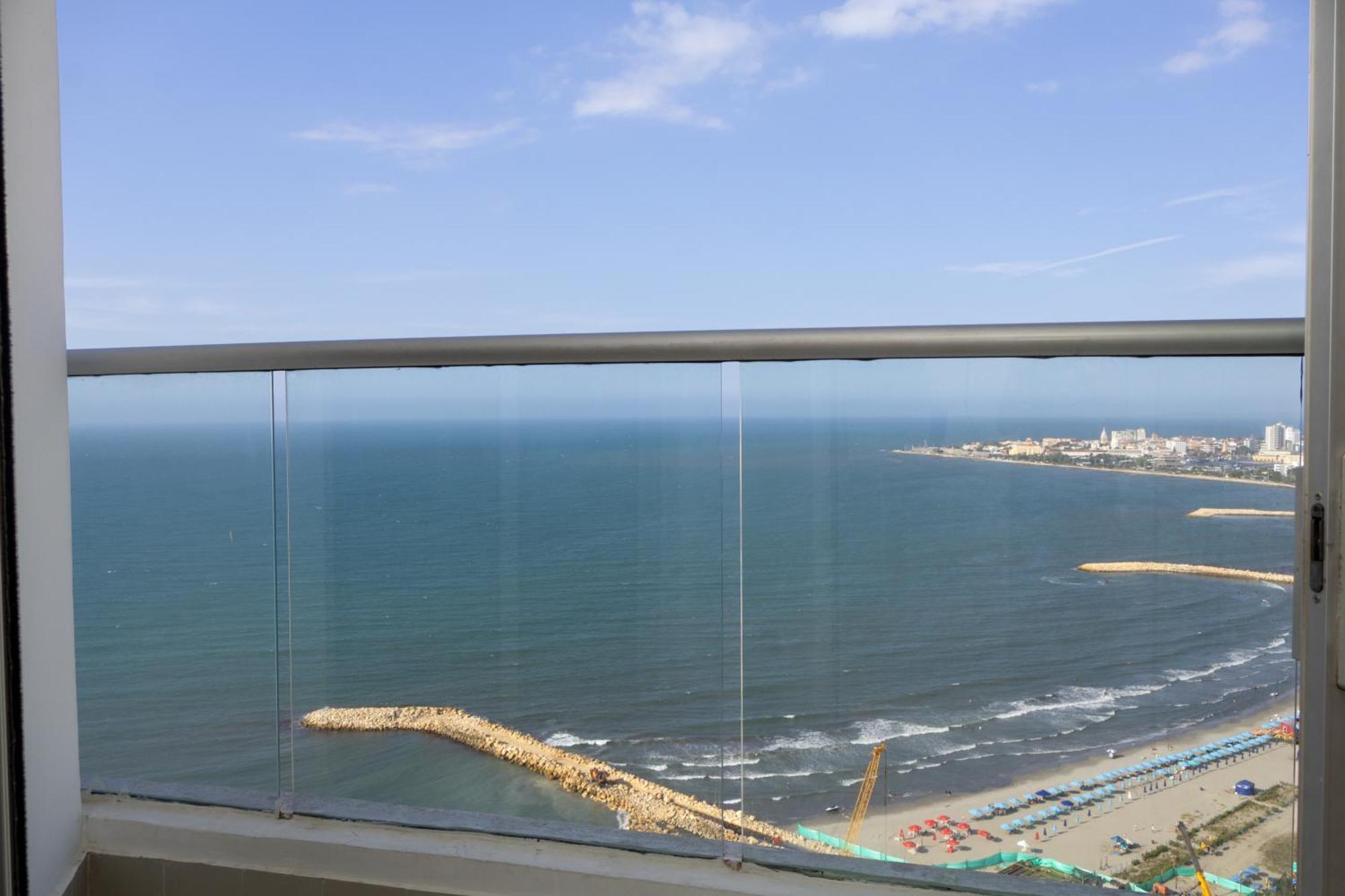 Apartamento Frente Al Mar Con Vista única En