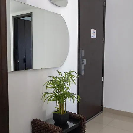 Apartment Frente Al Mar Con Vista Unica En *