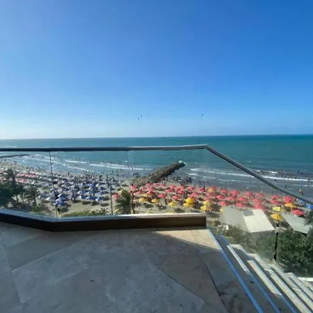Frente Al Mar Con Vista Unica En *
