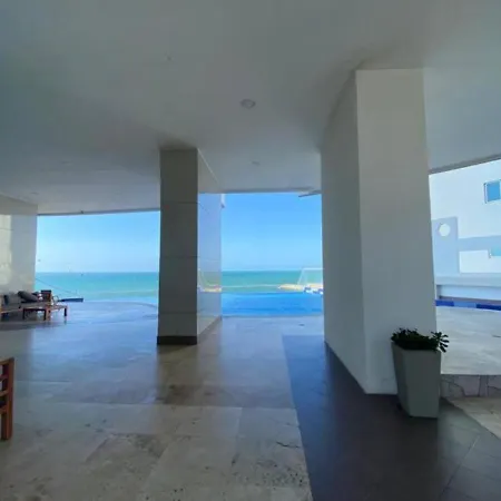 Frente Al Mar Con Vista Unica En Cartagena